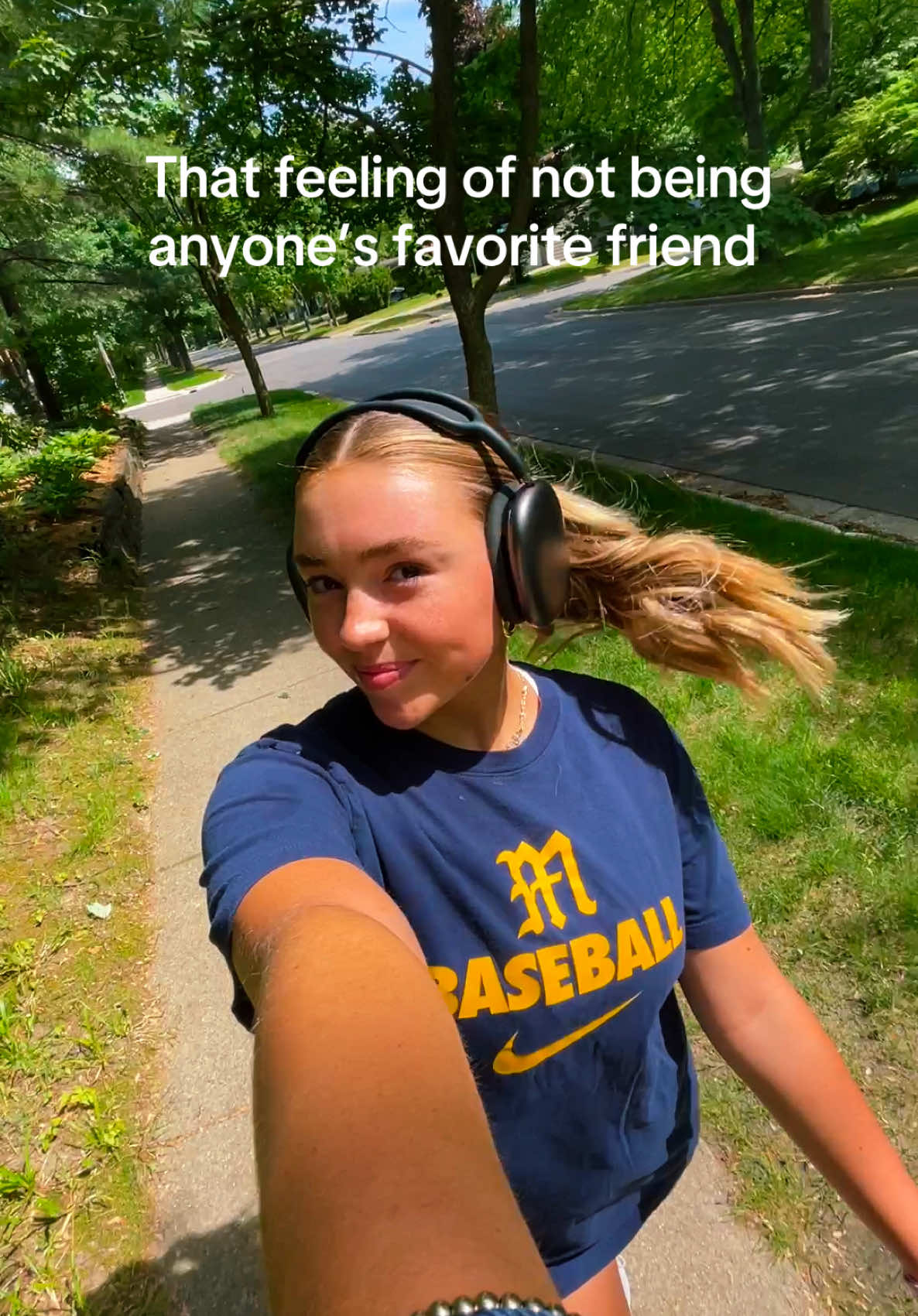 @lindseyjo