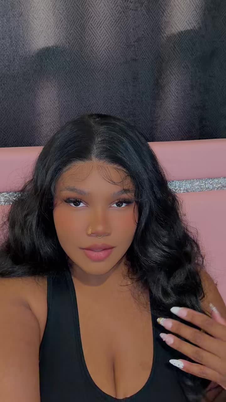 @Claire Estelle Rose 🌹💅🏾