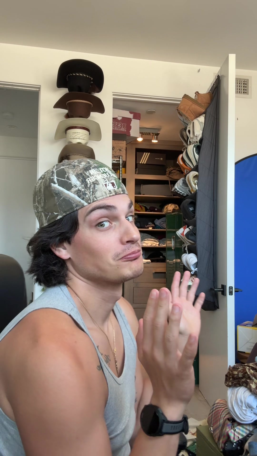 @itscamsworld