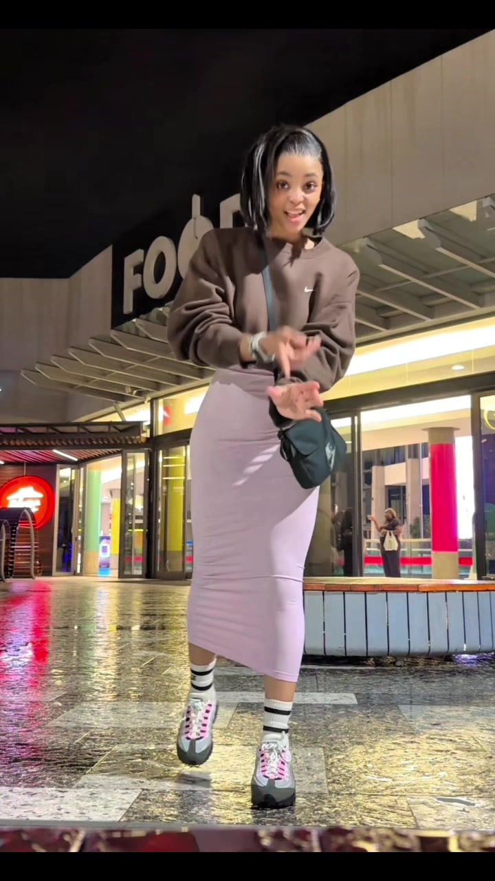 @THANDISWA_K4