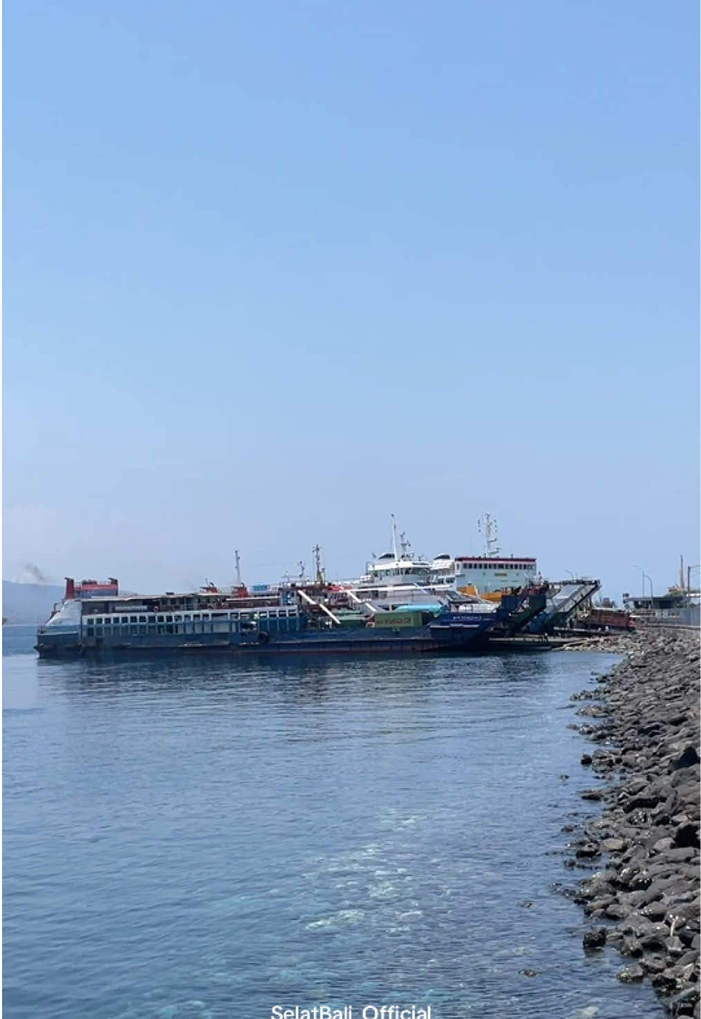 @Selat Bali