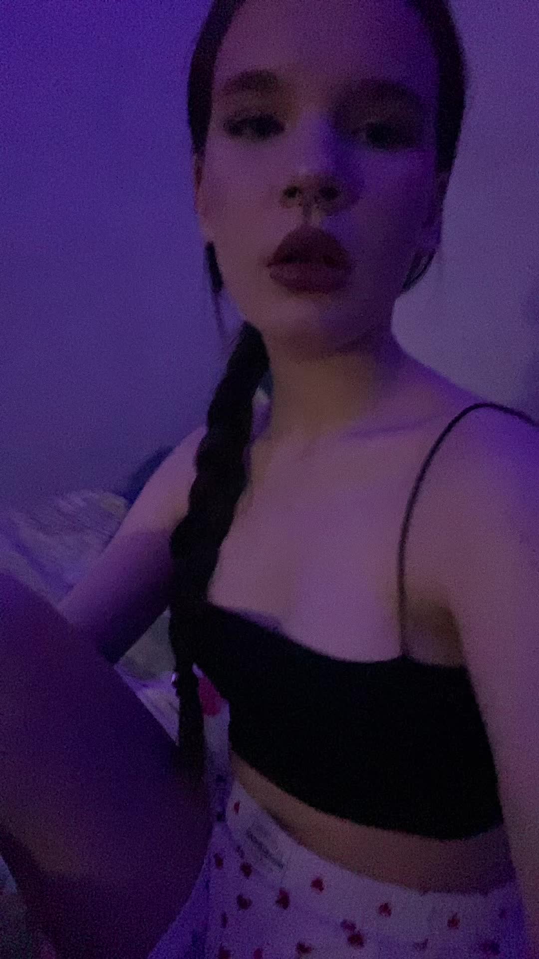 @дианочка🫠