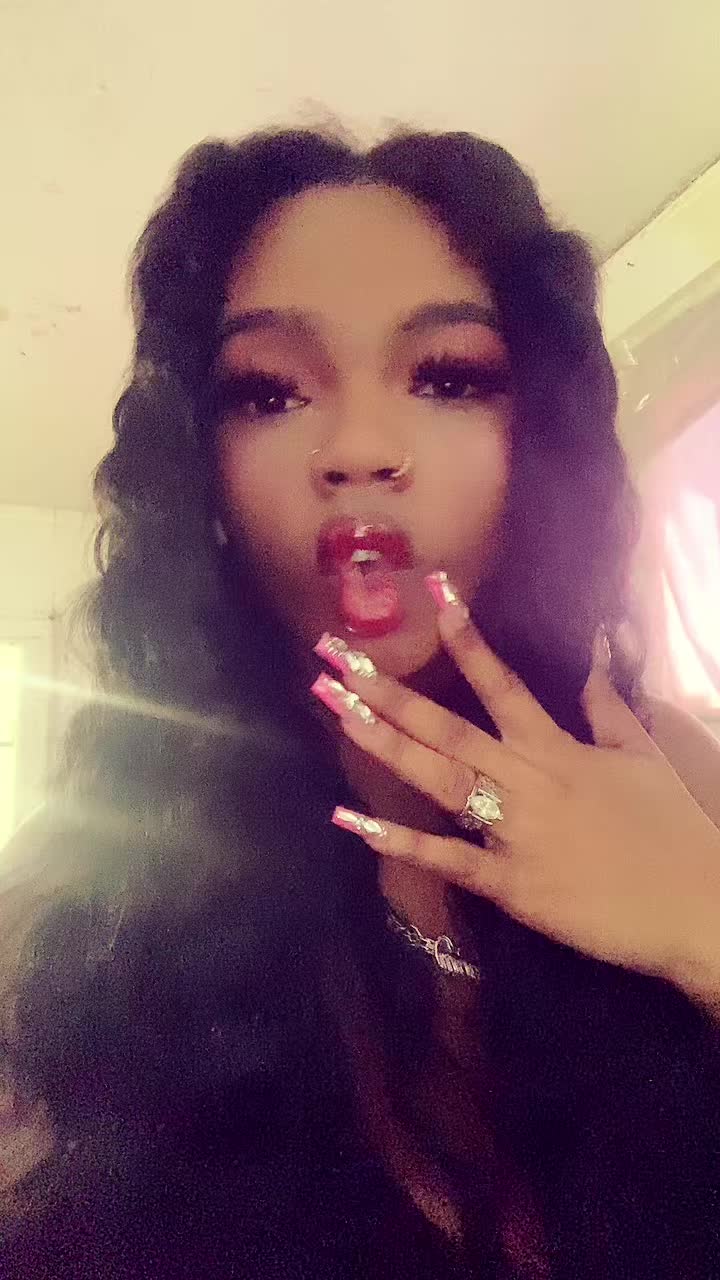 @sostunna