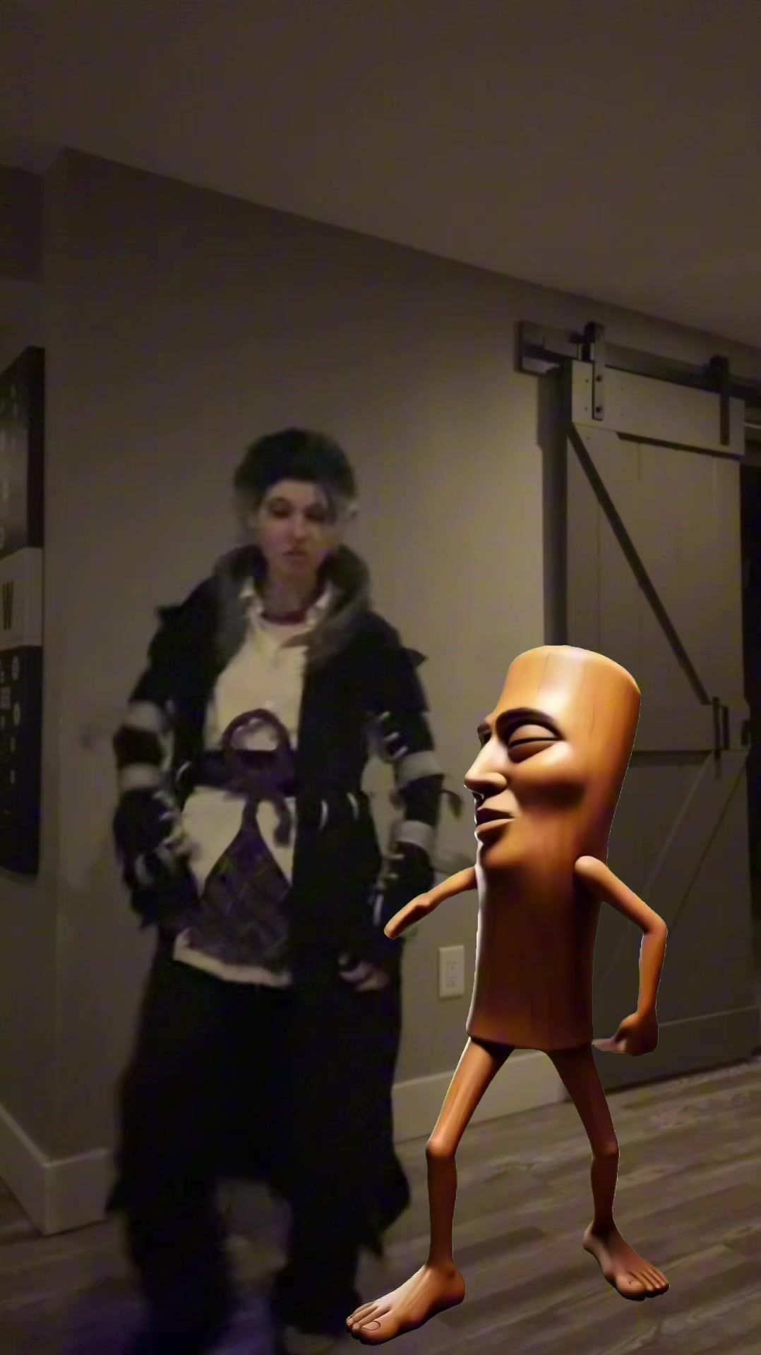 @<3