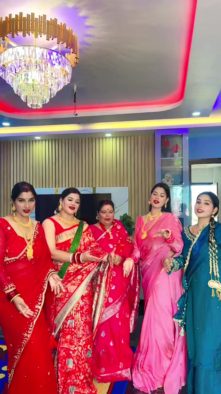 @Aarati paudel 🪔🕉️