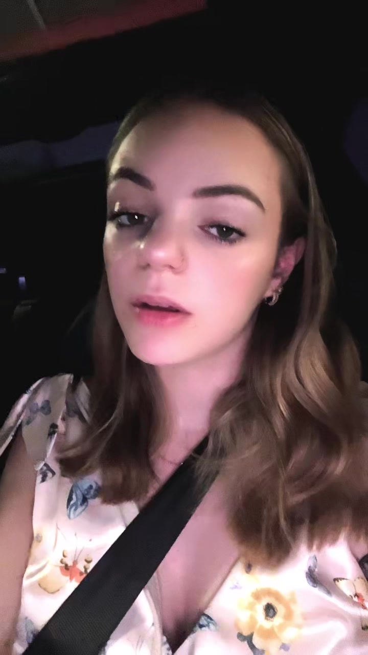 @Ana&iuml;s
