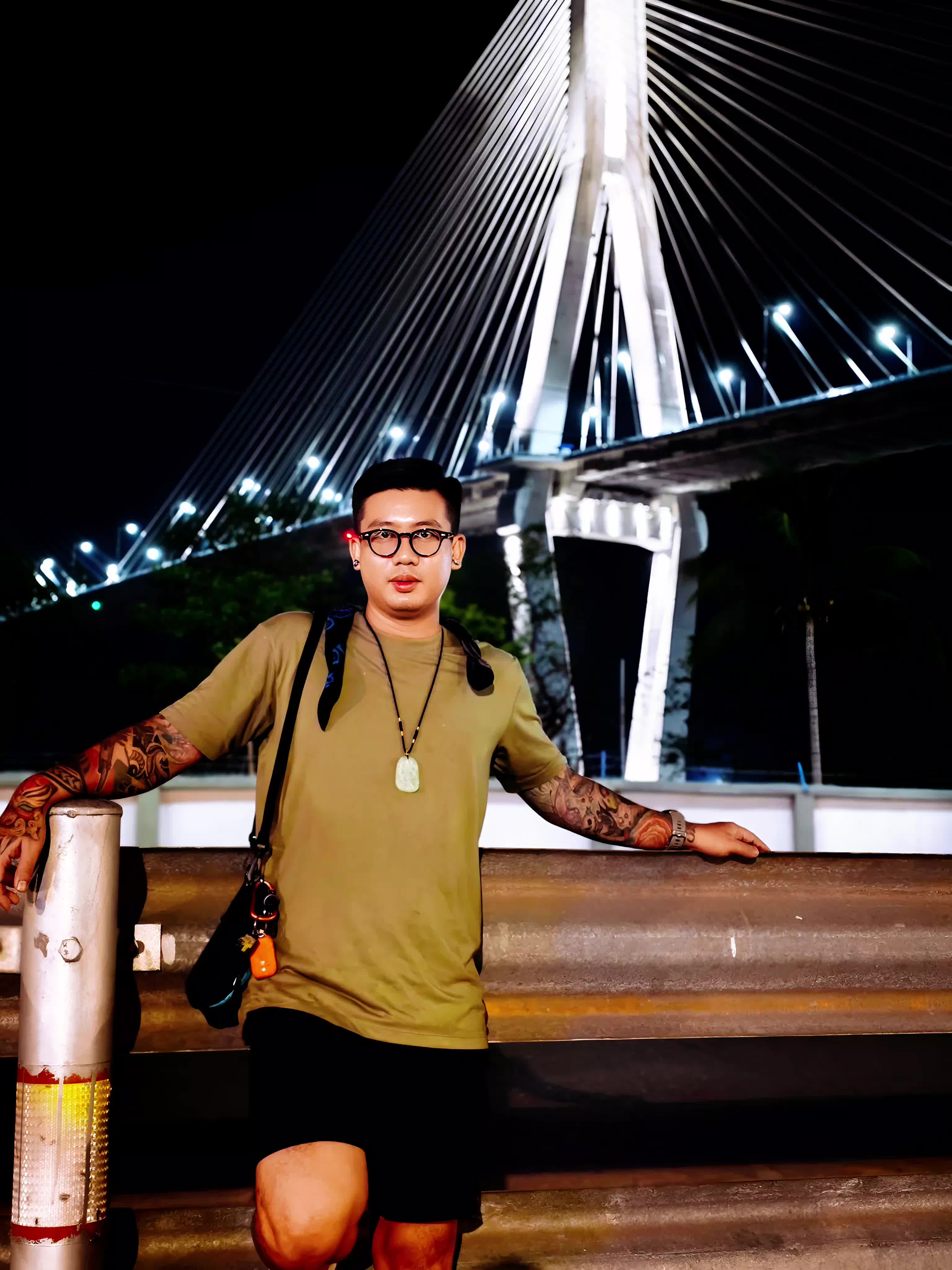 @Lu Zaw tattoo artist