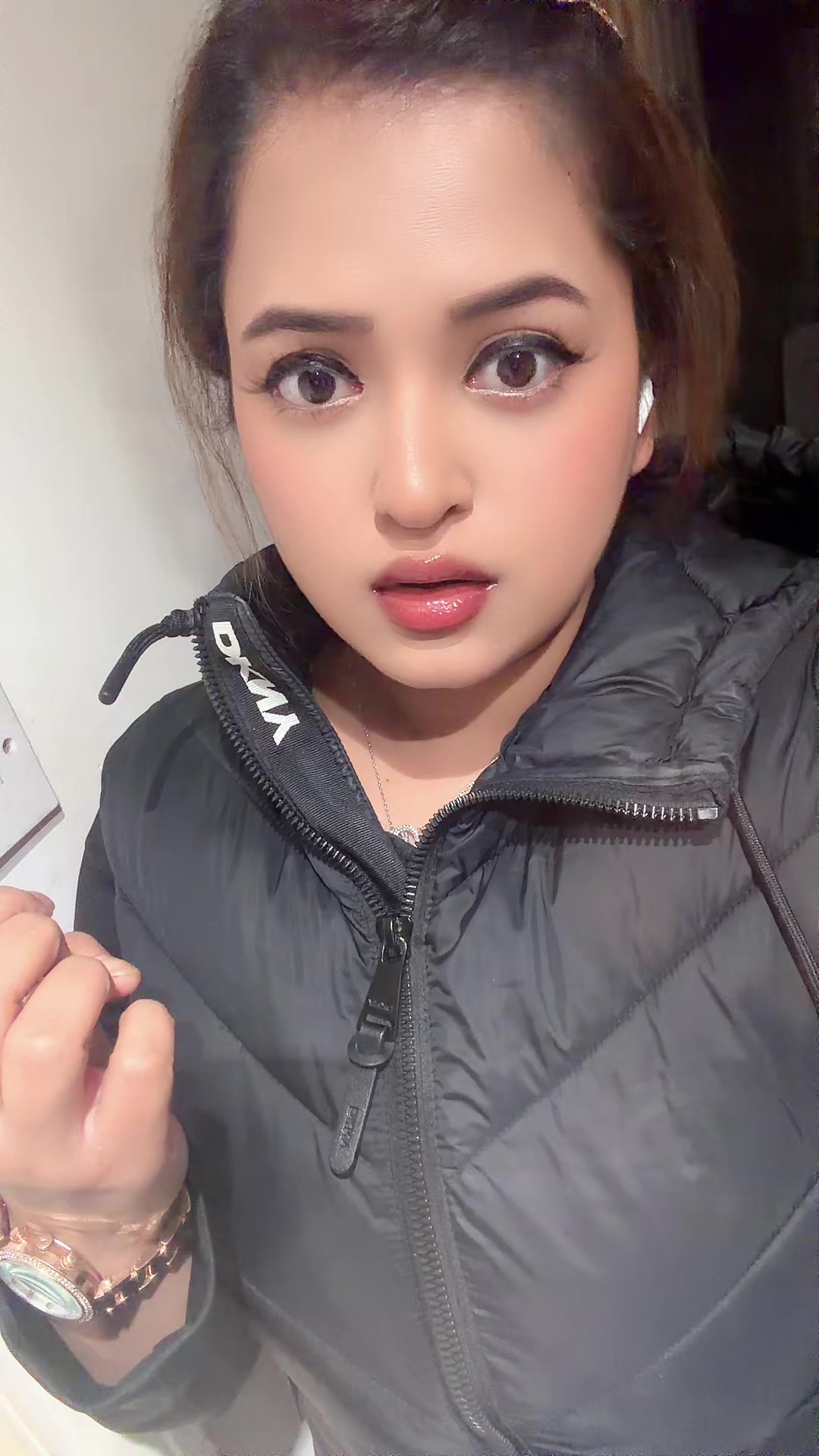 @kanicasharma4