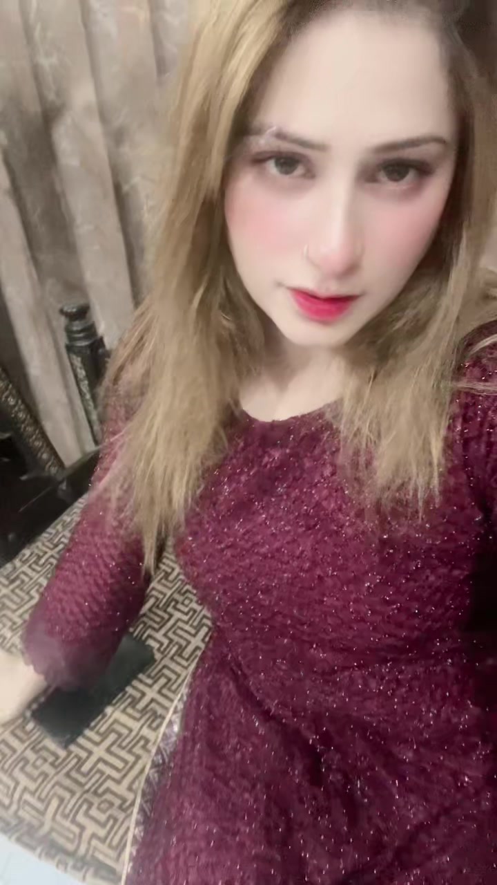 @Farah Lashari