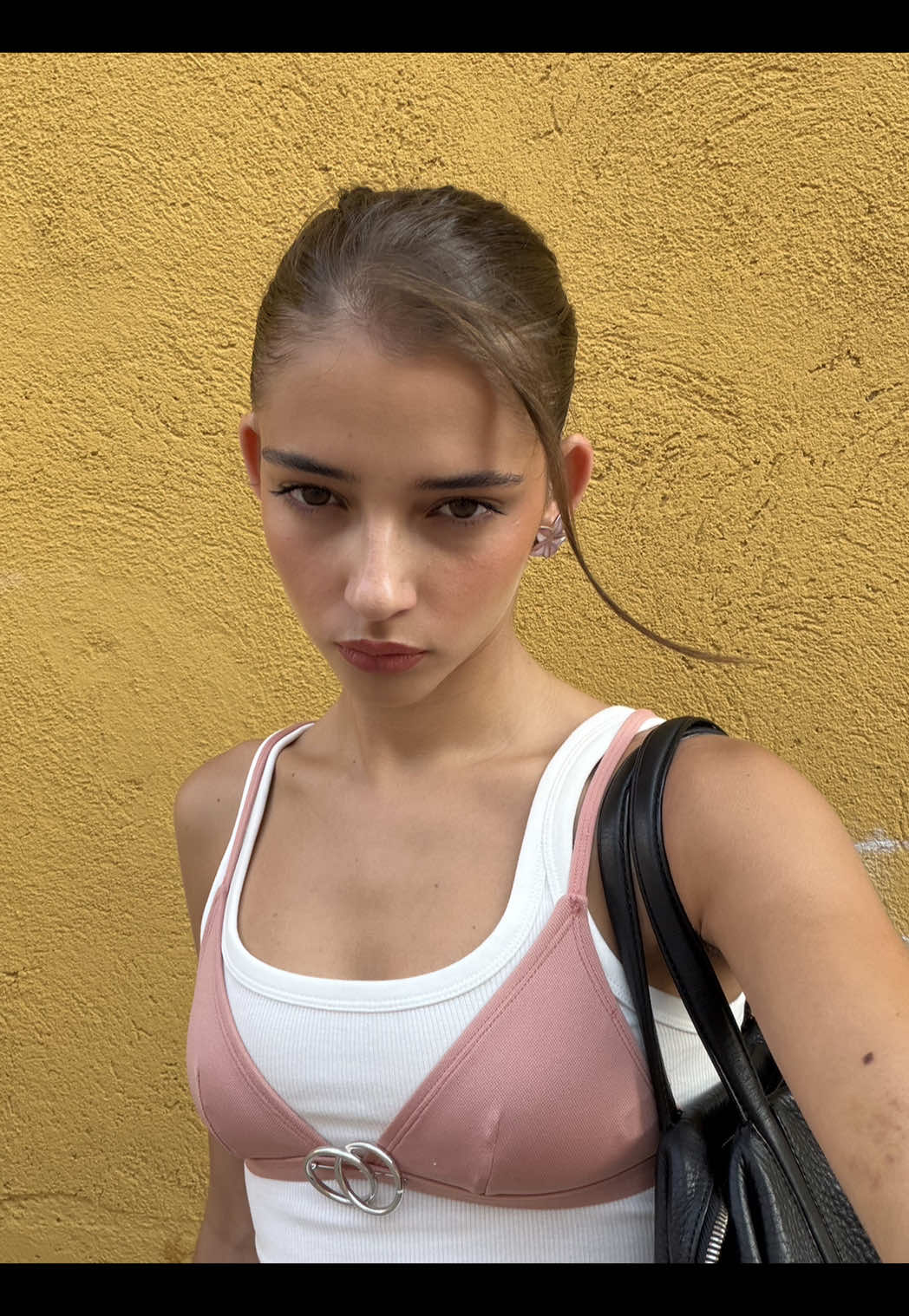 @Elena A