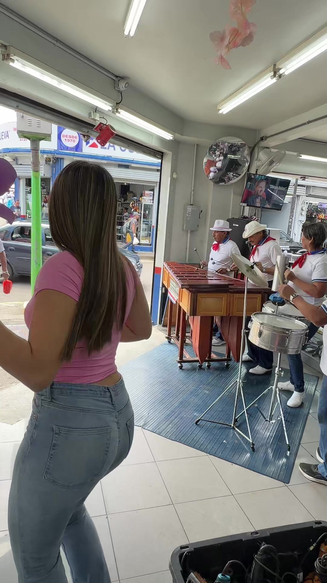 @joyerialacueva1970