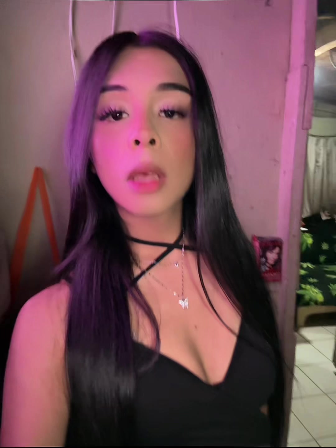 @Cami_