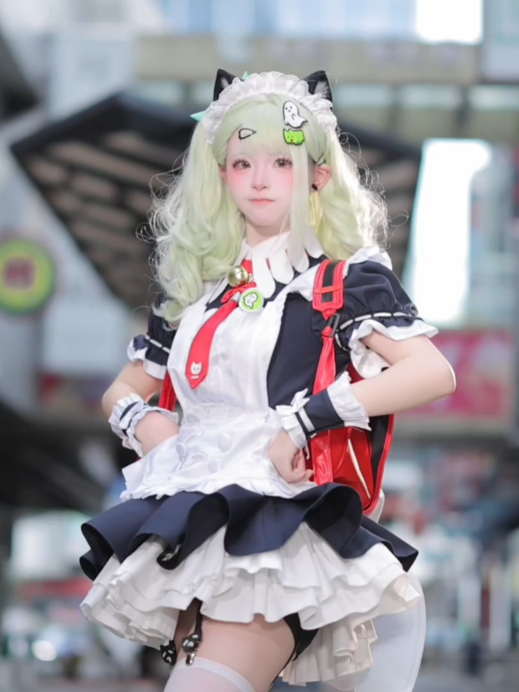 @LovelyWaifu