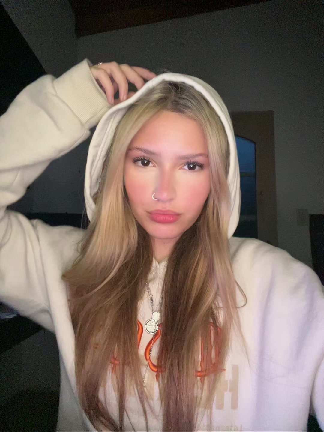 @𝐚𝐧𝐧 ★