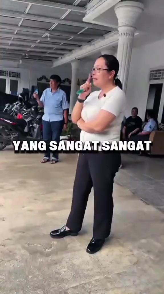 @Miss Yuni