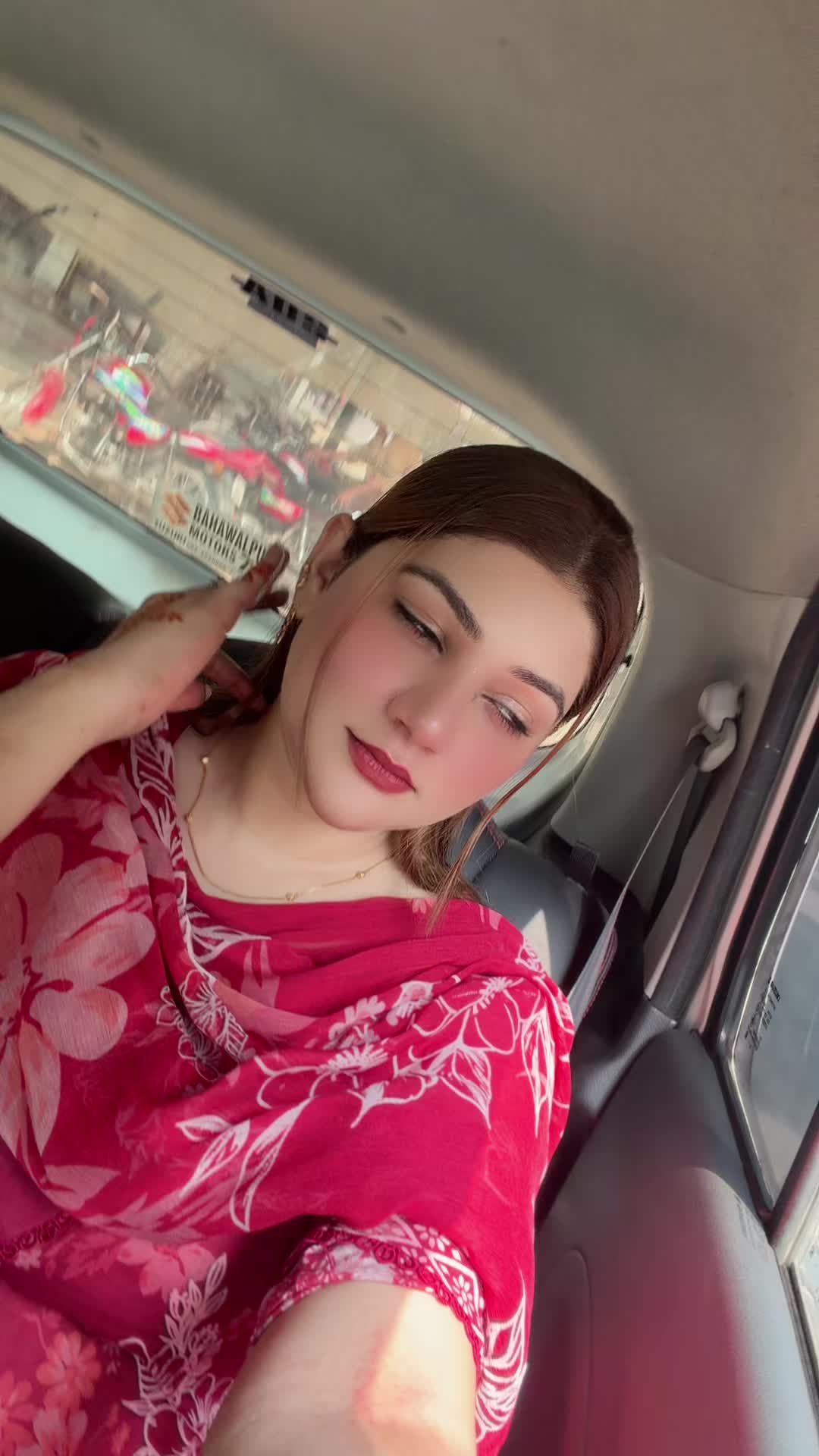 @عاشی&ensp;عظیم🦋