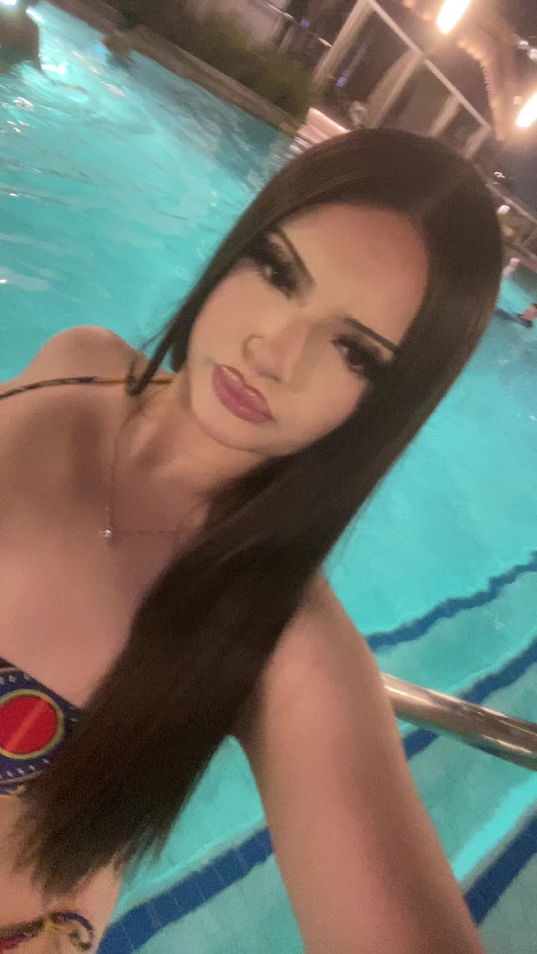 @_divinemamii