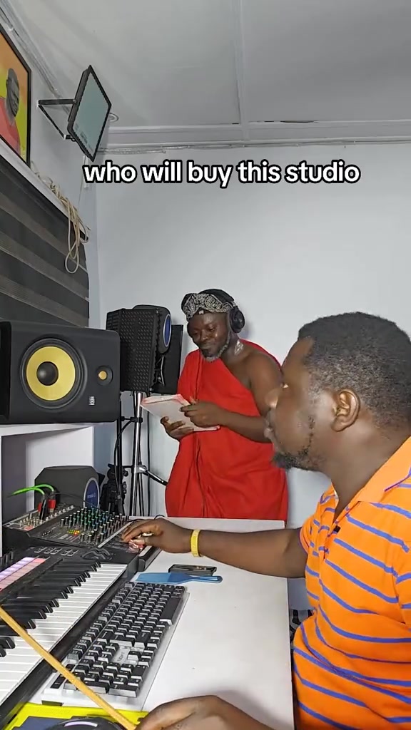 @HONEY BOY GH