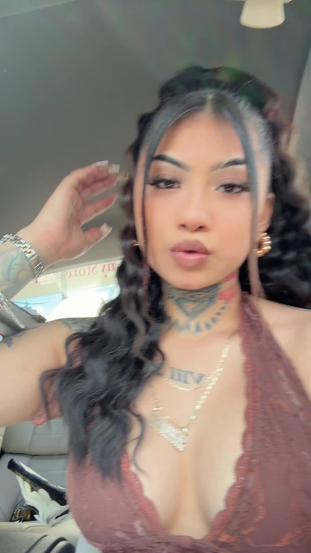 @laly😻🤎