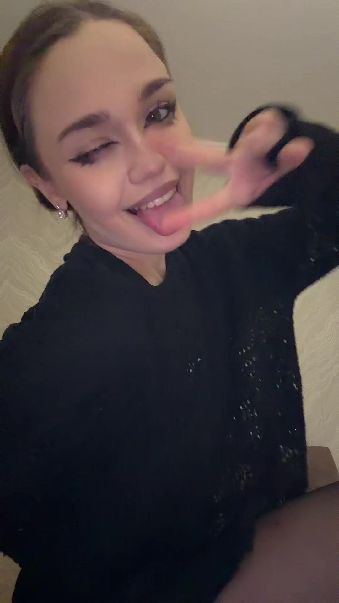 @succub_b