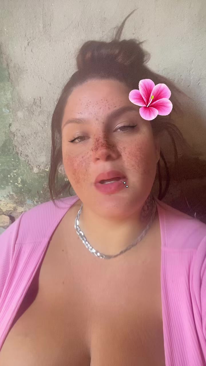 @Loiraa