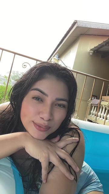 @👠Delmi Garc&iacute;a🇭🇳HN💖