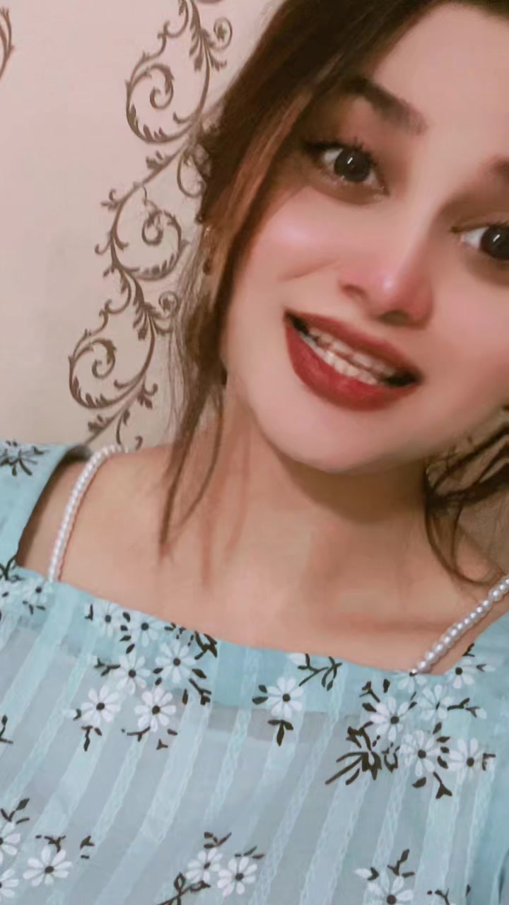 @Emaan🕊️✨