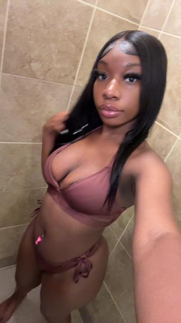 @zaniyah 🎀