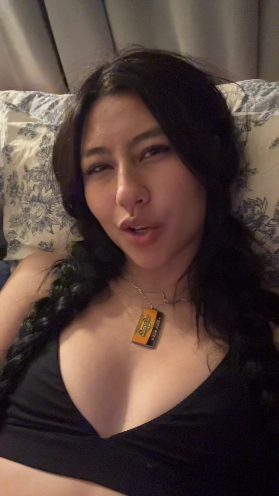 @violet