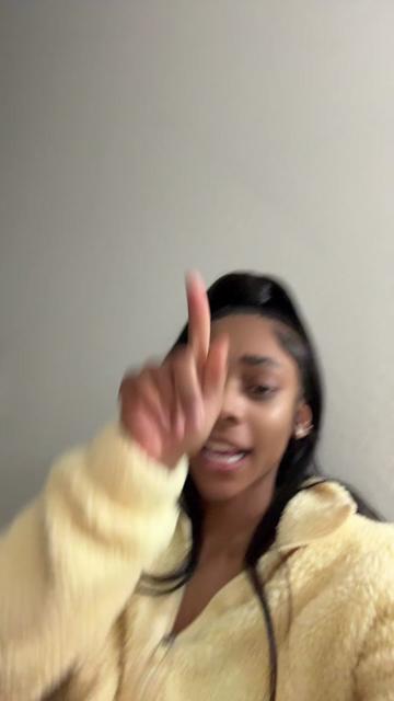 @Leighhh🖤