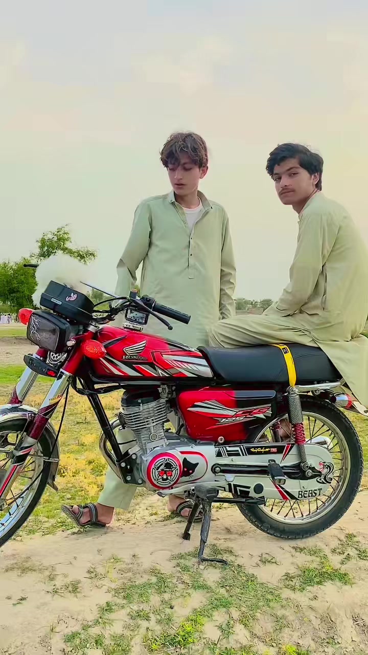@HAIDER KHATTAK 😘