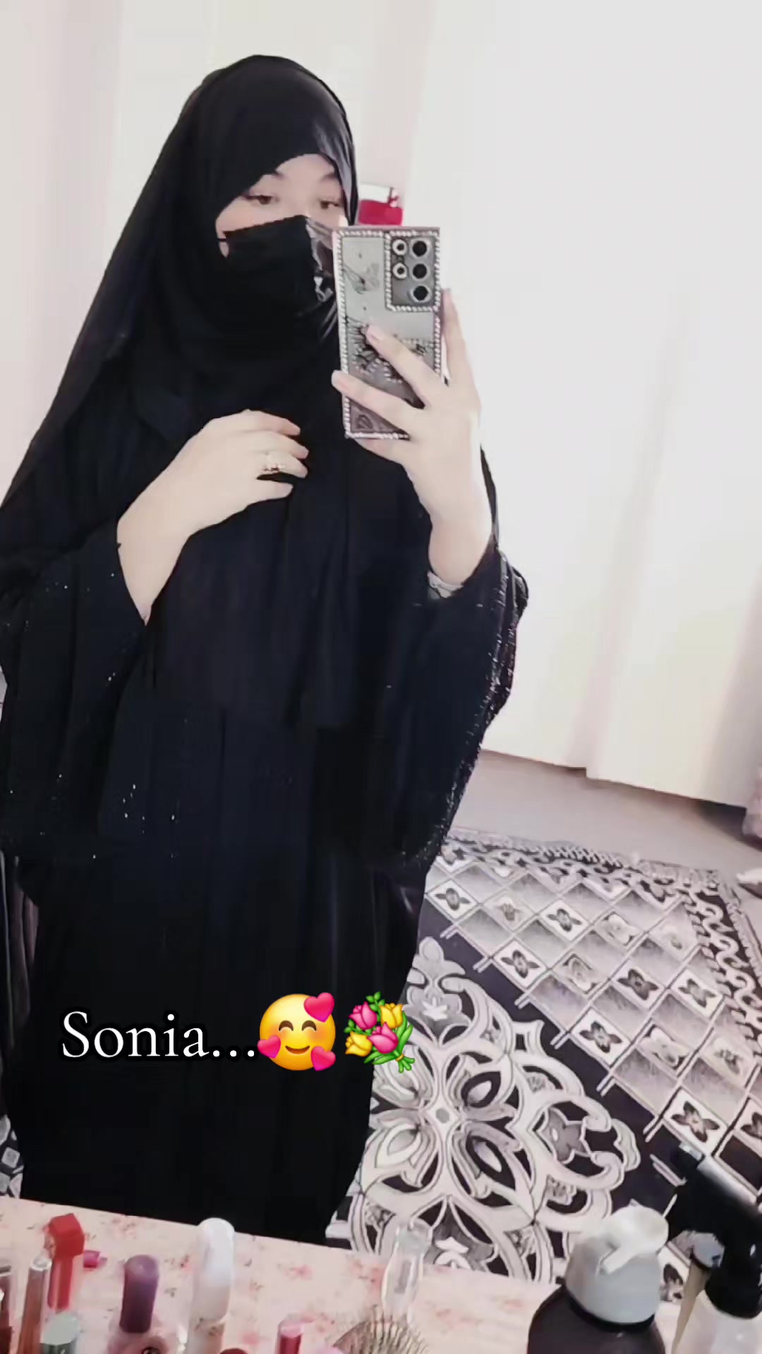 @sonia...49