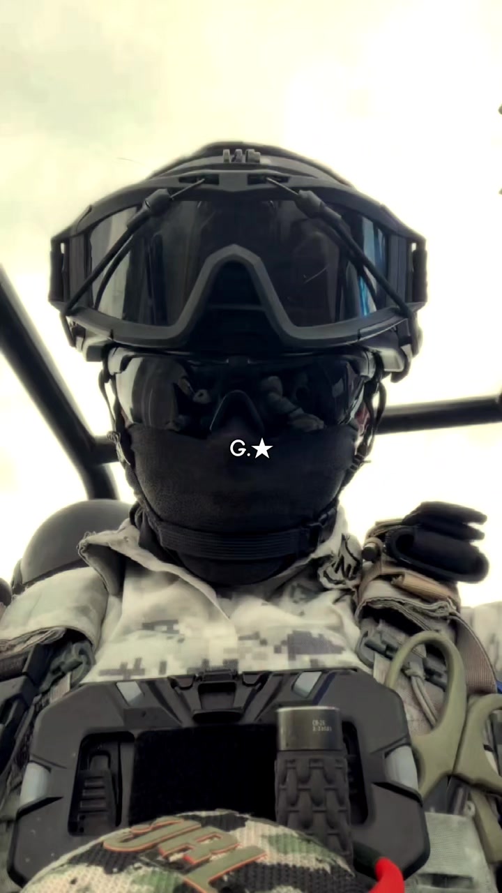 @𝐠 𝐮 𝐭 𝐢 𝐞 𝐫 𝐫 𝐞 𝐳.★