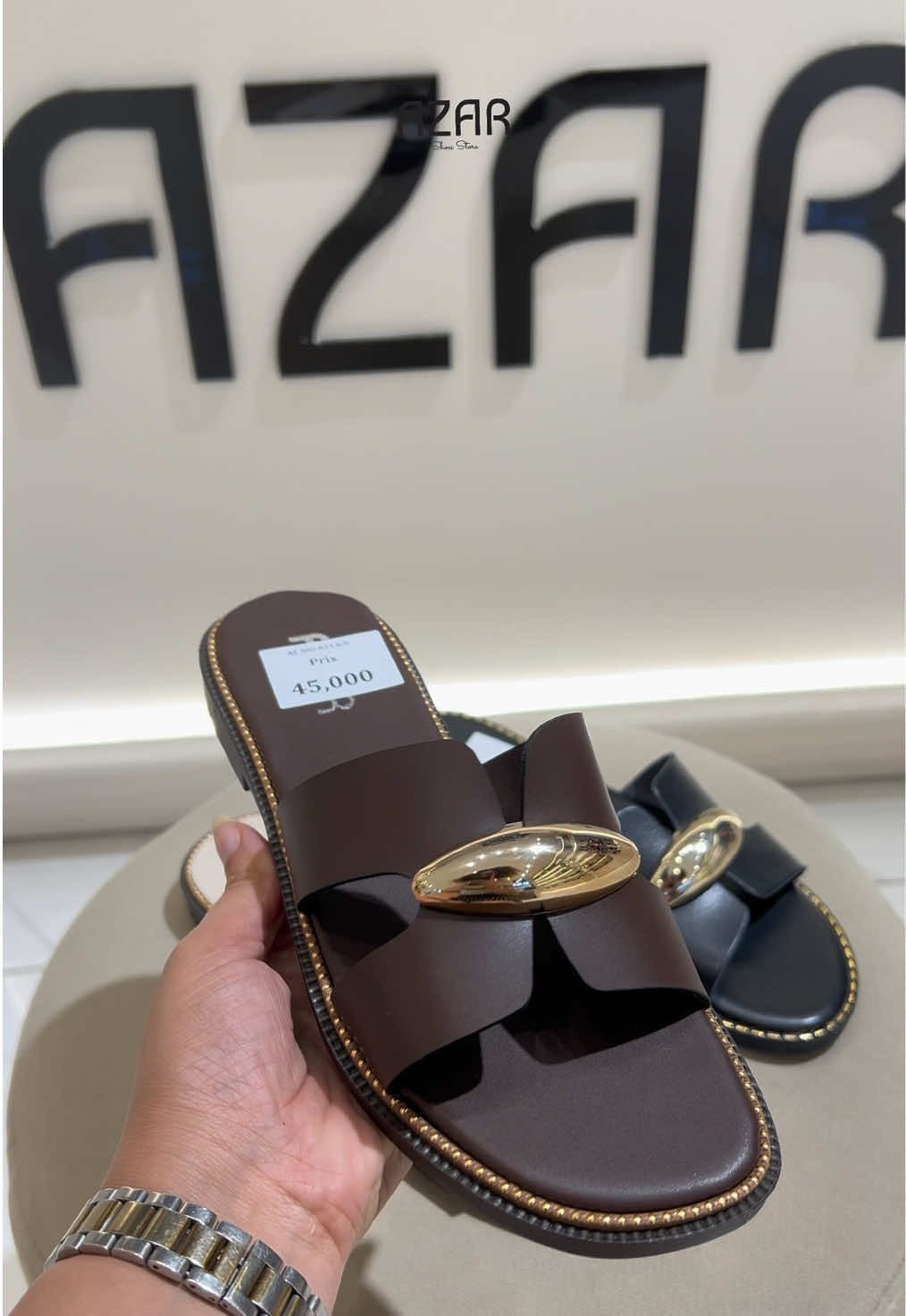 @Azar Shoes Store