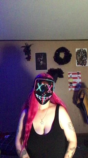 @horror queen 🧟♀️👑