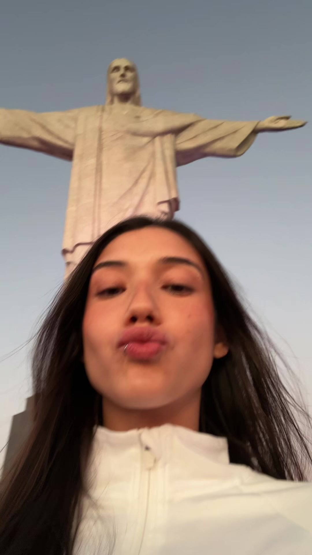 @Liv