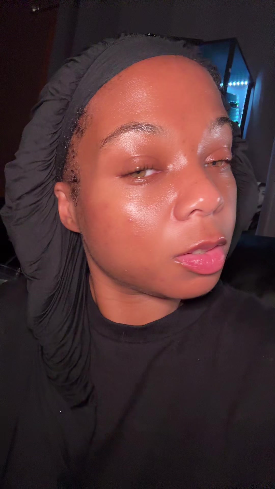 @Vanessa Unsupervised | UGC