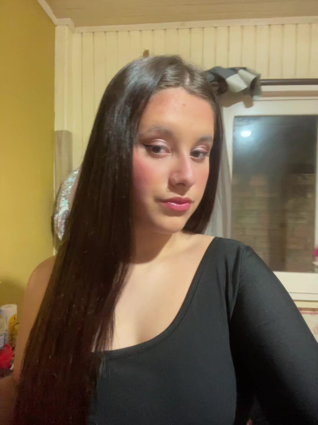 @yo💋💫