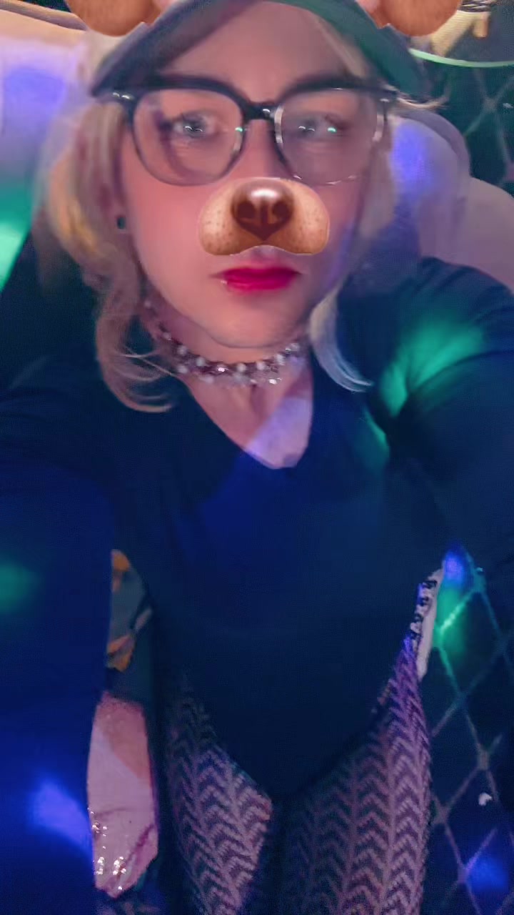 @Fem_Brianne_Doll