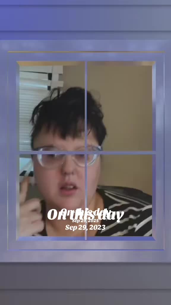 @Ashley hinkle 32🌈🧢🌈