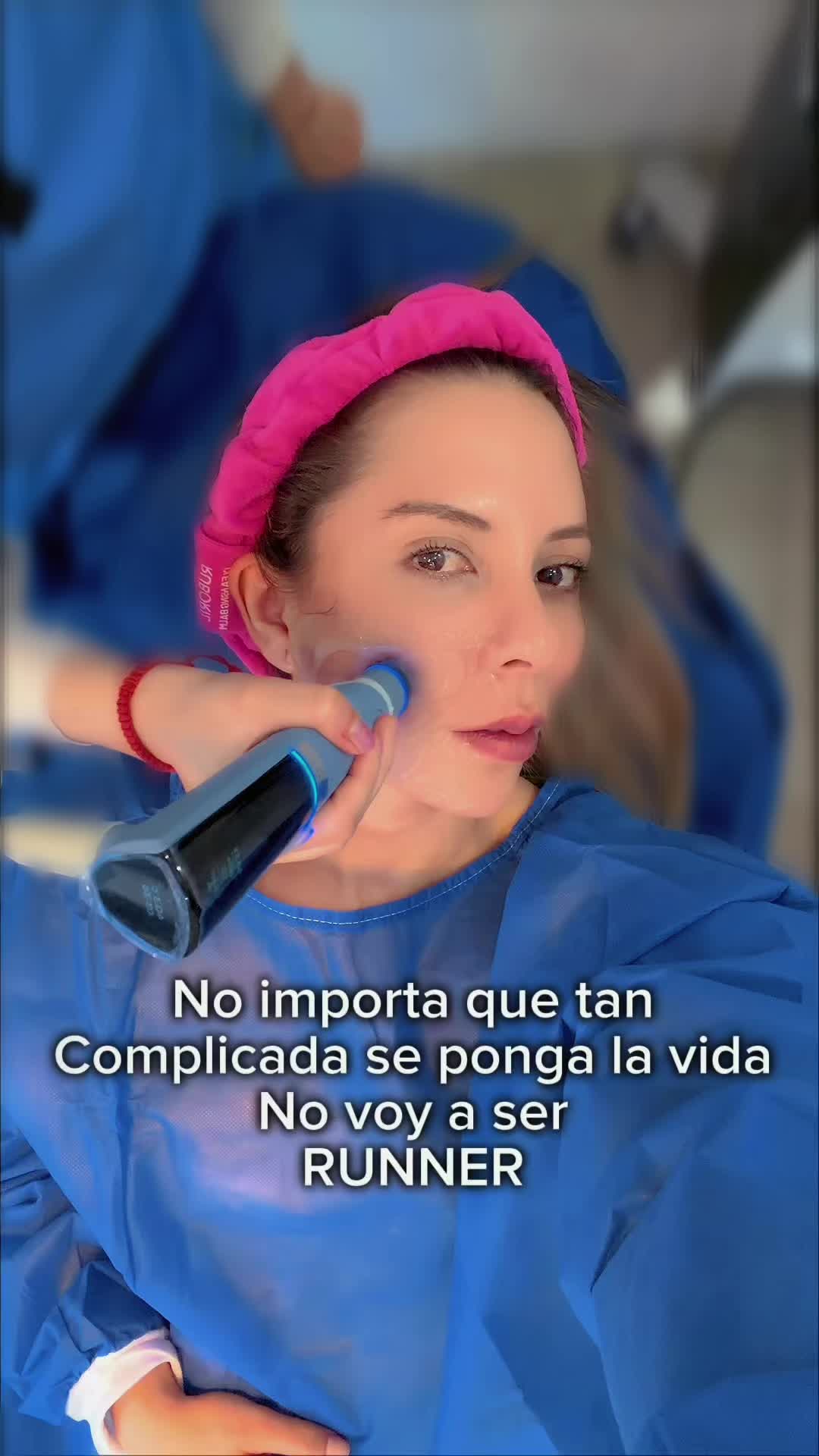 @Dermat&oacute;loga Cindy Burbano