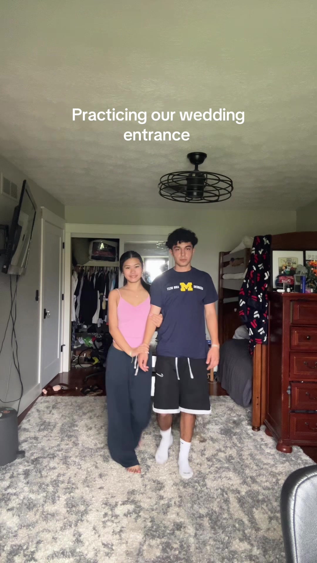 @whodis