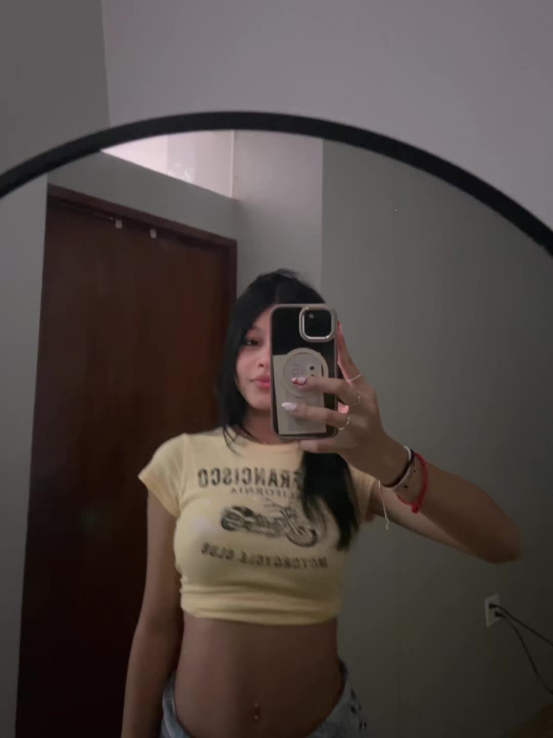 @🪩