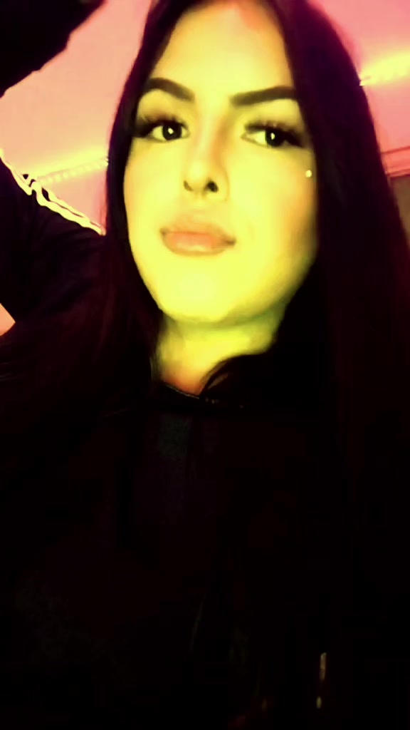 @DANIAA