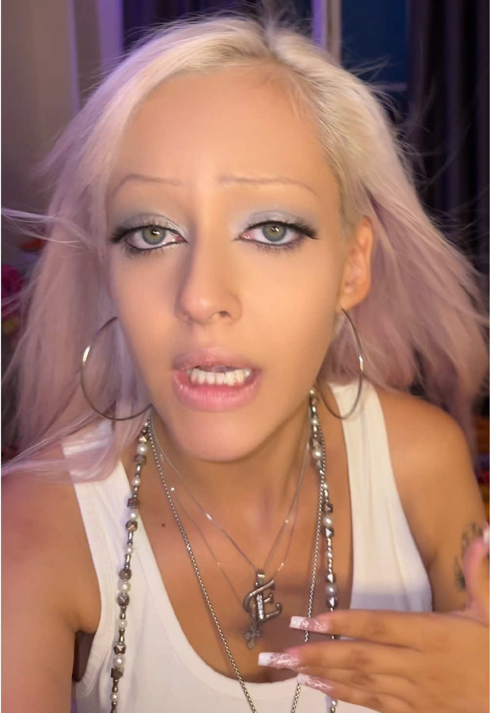 @Бесстыжая Матрица