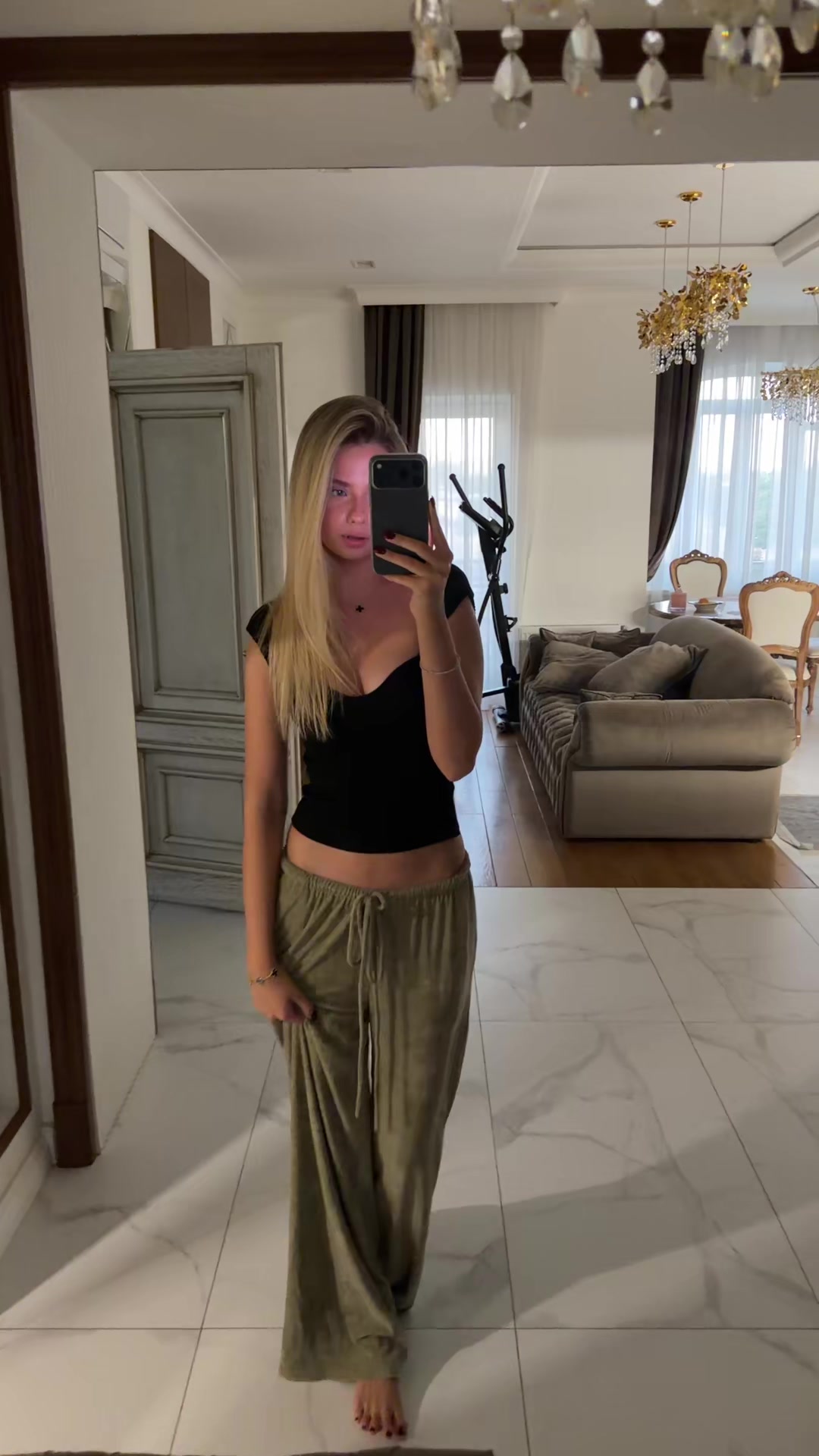 @vimollly