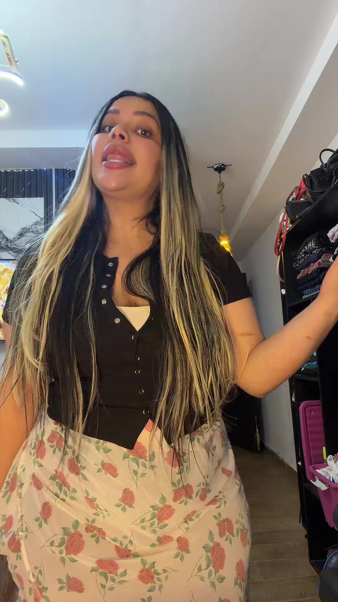 @Nailaofficiel🕊️€