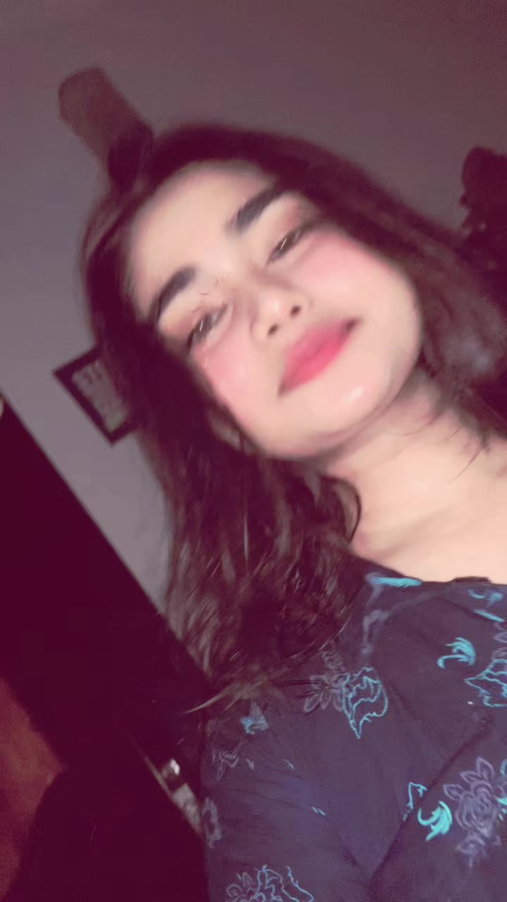 @Ugly🫠