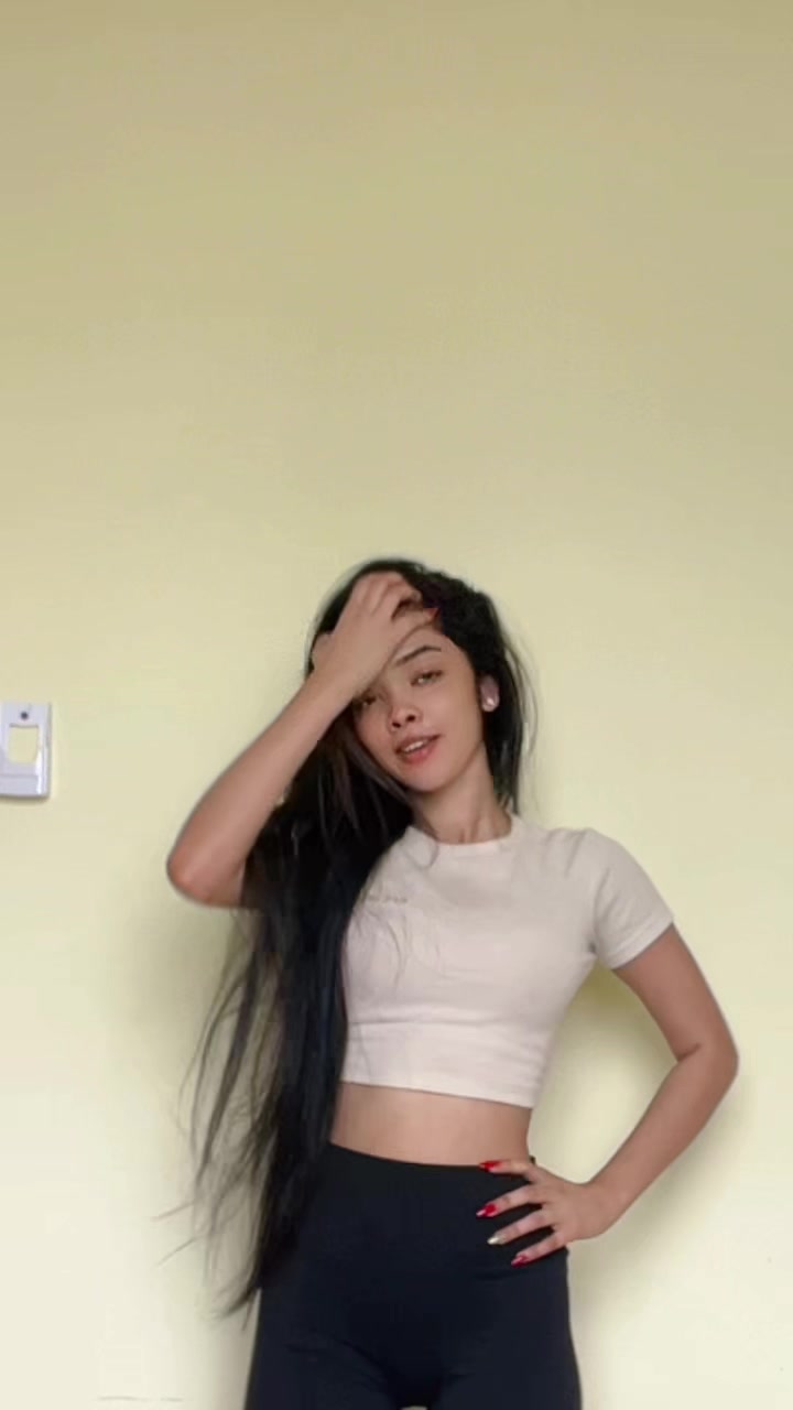 @Hansi_🐬🤍🧸