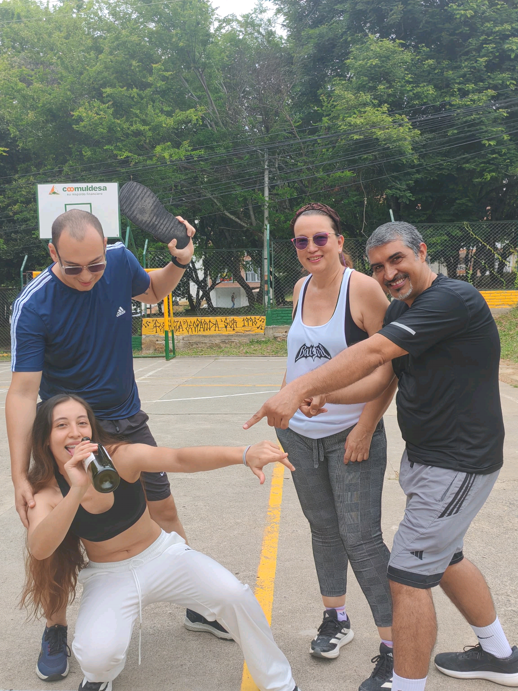 @lospingos arrechalajoda